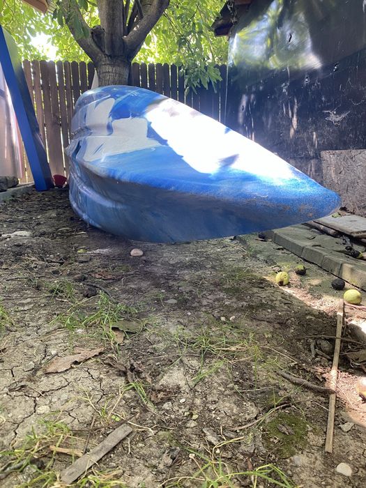 Caiac angler Galaxy Kayak sit on top rigid 1loc