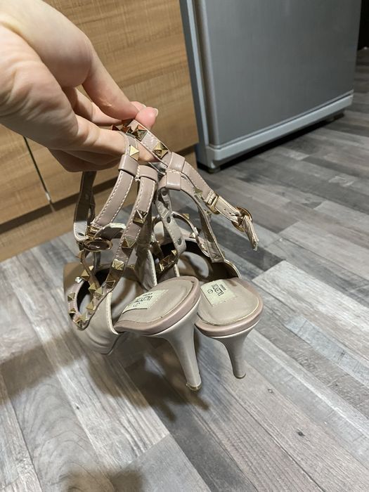 Туфли под Валентино