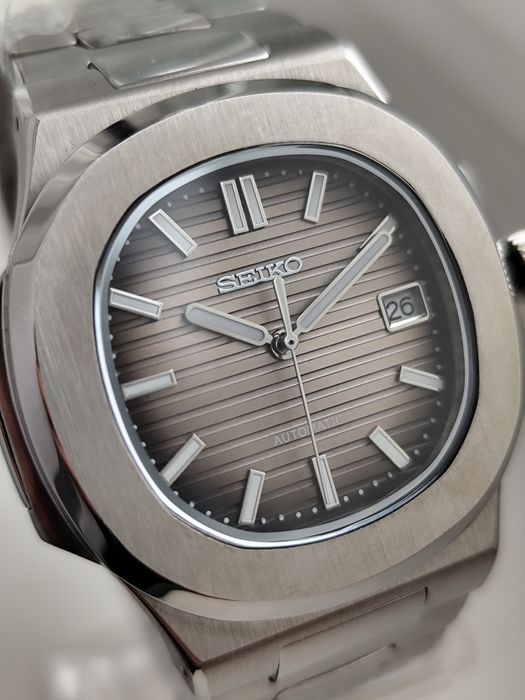 vand Seiko Nautilus Daily Watch