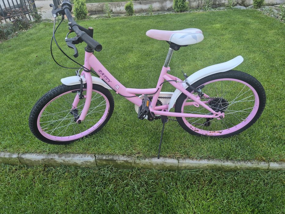Vând bicicletă damă