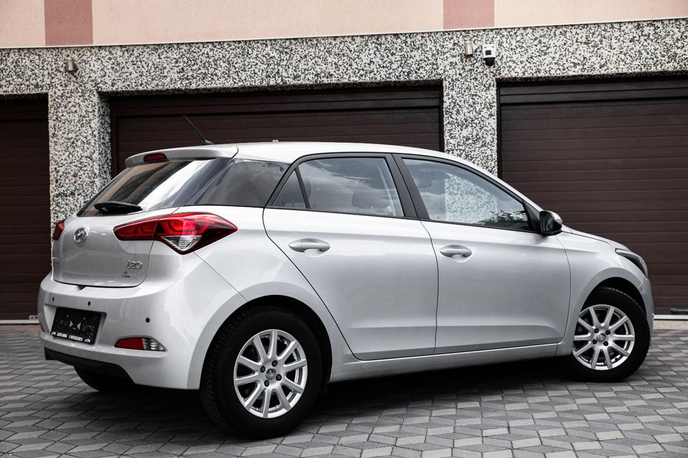HYUNDAI i20 2015 — imagine 3