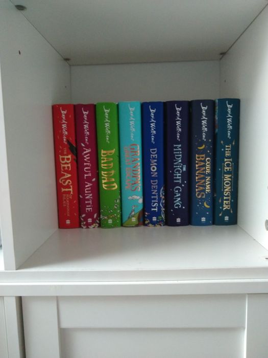 НОВИ КНИГИ НА ДЕЙВИД Уилиамс на англииски език