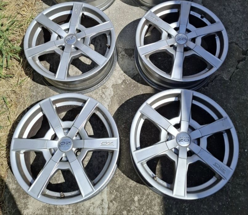 Jante OZ Racing Gemini R16 cu Yokohama Advan Sport