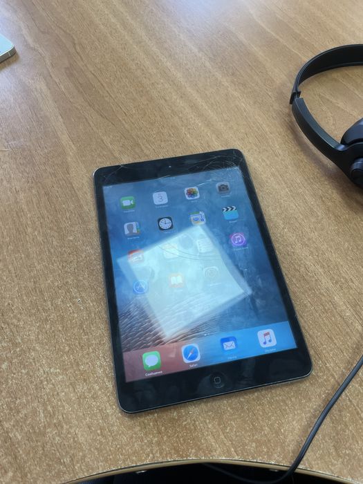 Айпад первого поколения