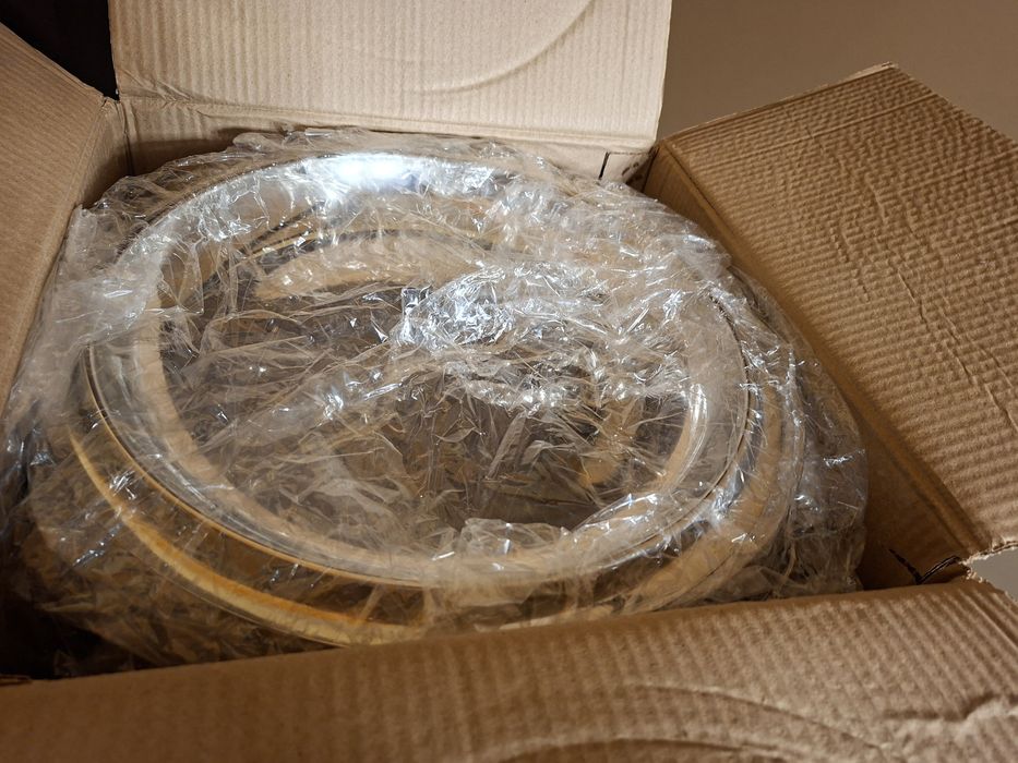 Тенджери , съдове за затопляне на храна