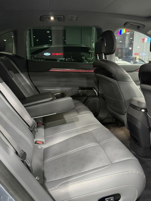 Zeekr  7x ultra full 3.8sek