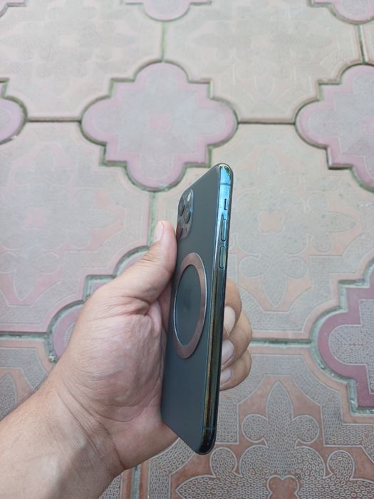 Iphone 11 pro holati alo