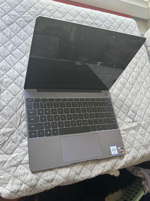 Laptop Huawei MateBook D14 - Ryzen 5, 8GB RAM, 512GB SSD - Ca Nou