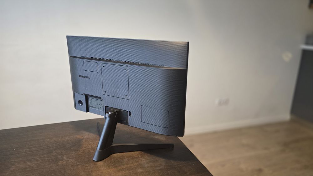 Монитор Samsung F24T352FHR