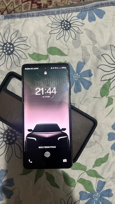 Продам Samsung s20 FE
