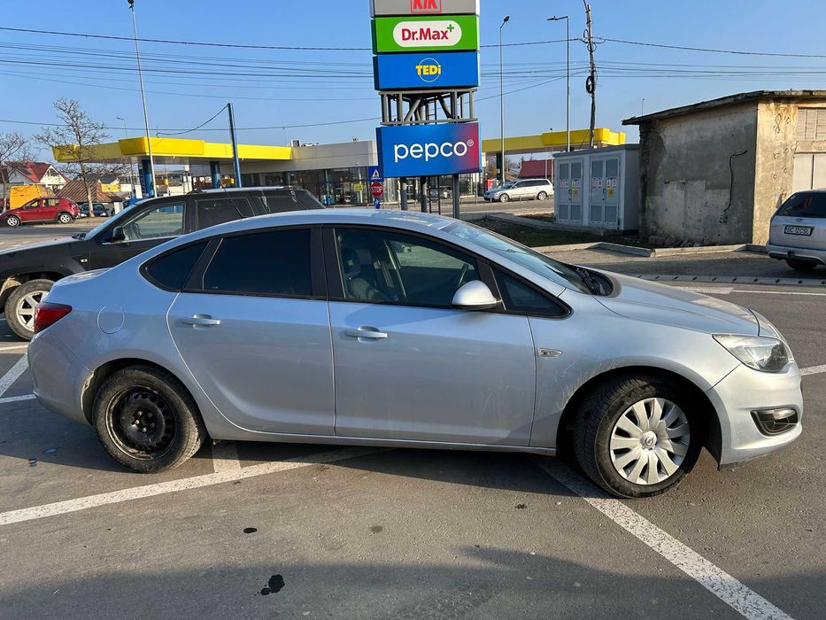 Opel Astra J 2017-1.4benzina+GPL(140hp)-136.XXXkm