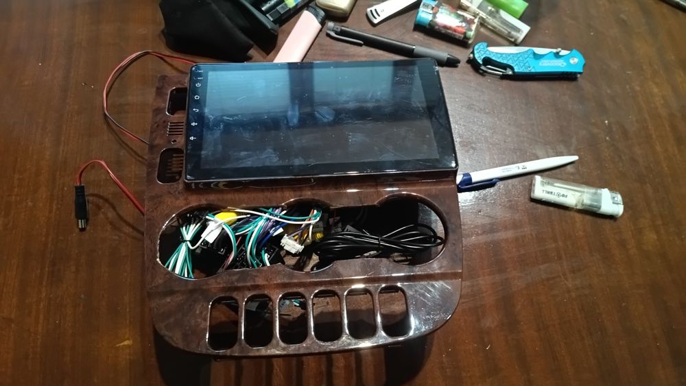 Мултимедия за Mercedes ML 2000 година