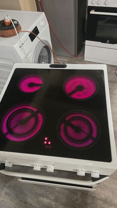 Печка Voss Electrolux