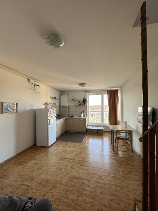 Apartament cu o camera/ Garsoniera 7 Noiembrie, zona Faget, 5-10 minute de UMFST si Spitalul Judetean
