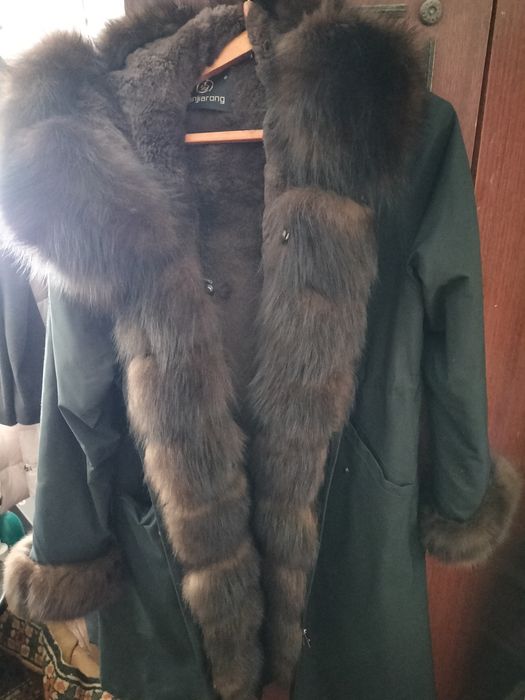 Продам парку за 20 тыс.