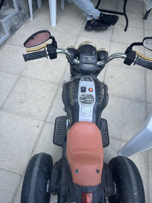 Електрическо моторче