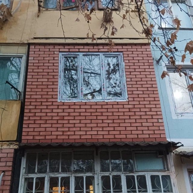 Кладка  кирпича  БАЛКОНА + Штукатурка, Стяжка, Сварочный  работы  !