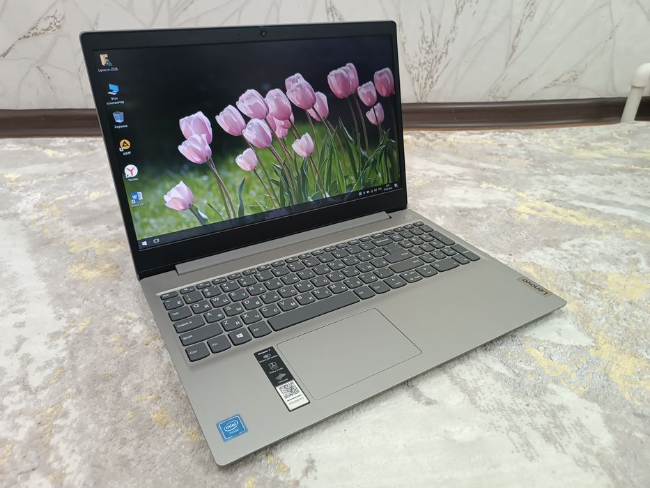Ноутбук LENOVO 2021 + Документы.