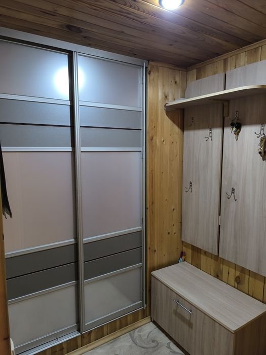 Продам дом. По кр.яр дачи.