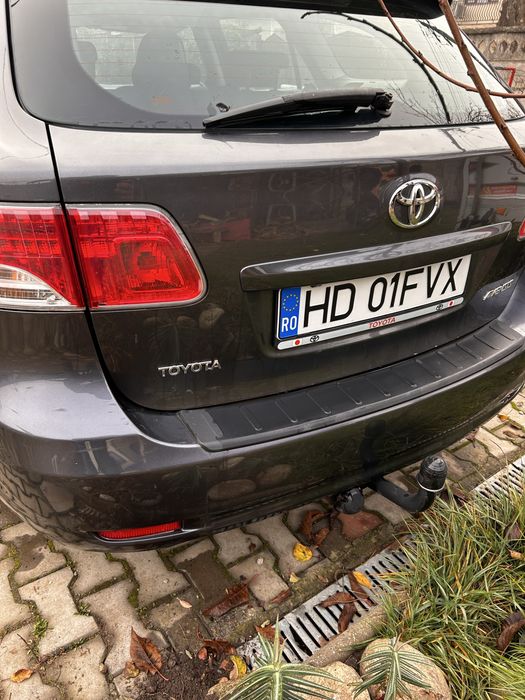 Vand Toyota avensis diesel