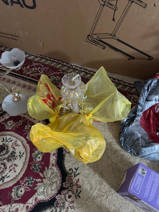 Продам люстры  для дома и квартир