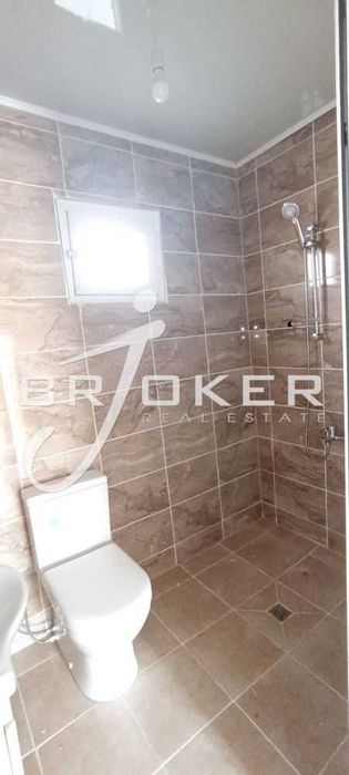 Продава се Къща в с. Миладиново, Област Кърджали - 140 кв.м за 343 €/кв.м - Снимка #9