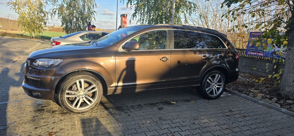 De vanzare/schimb Audi Q7 S-LINE