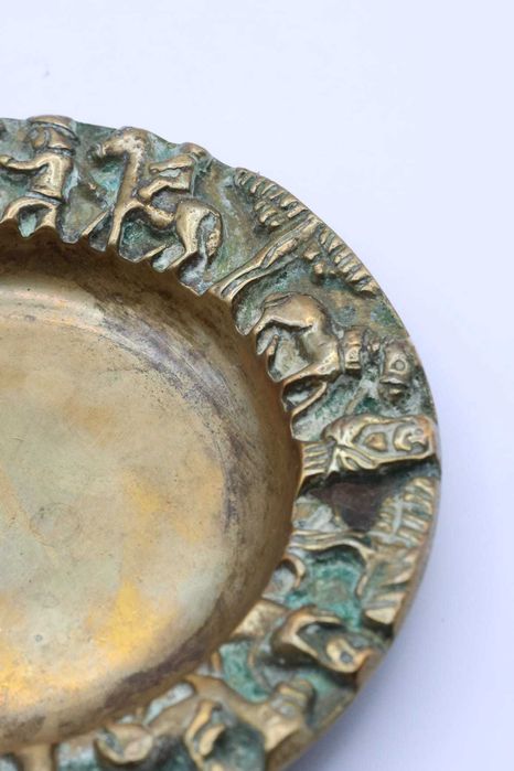 Scrumiera veche de bronz