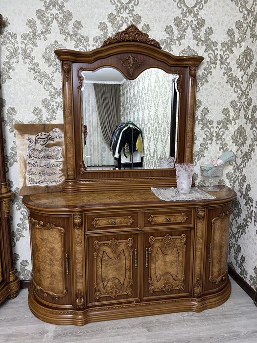 Продам мебель малайзийский