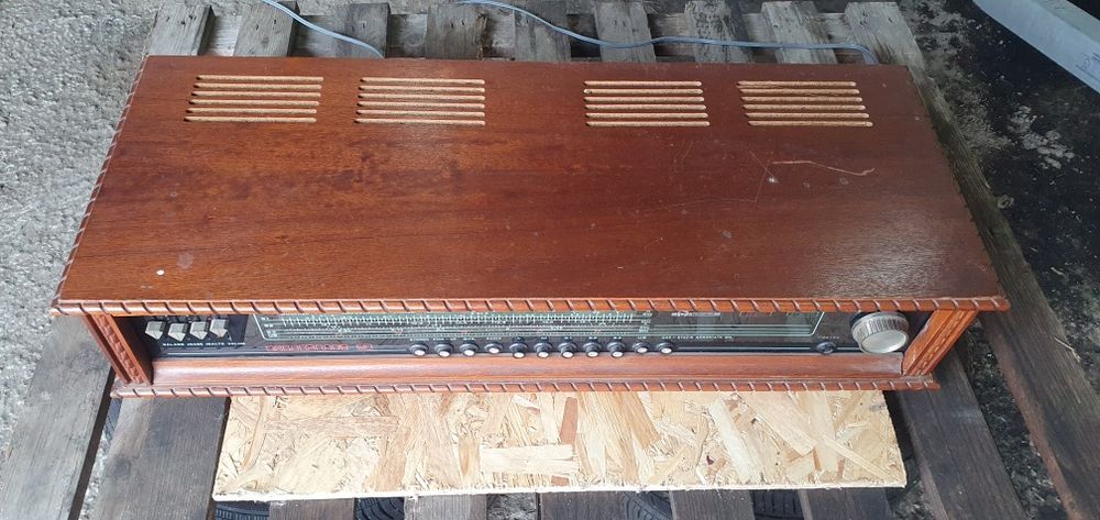 Radio romanesc BUCUR 9