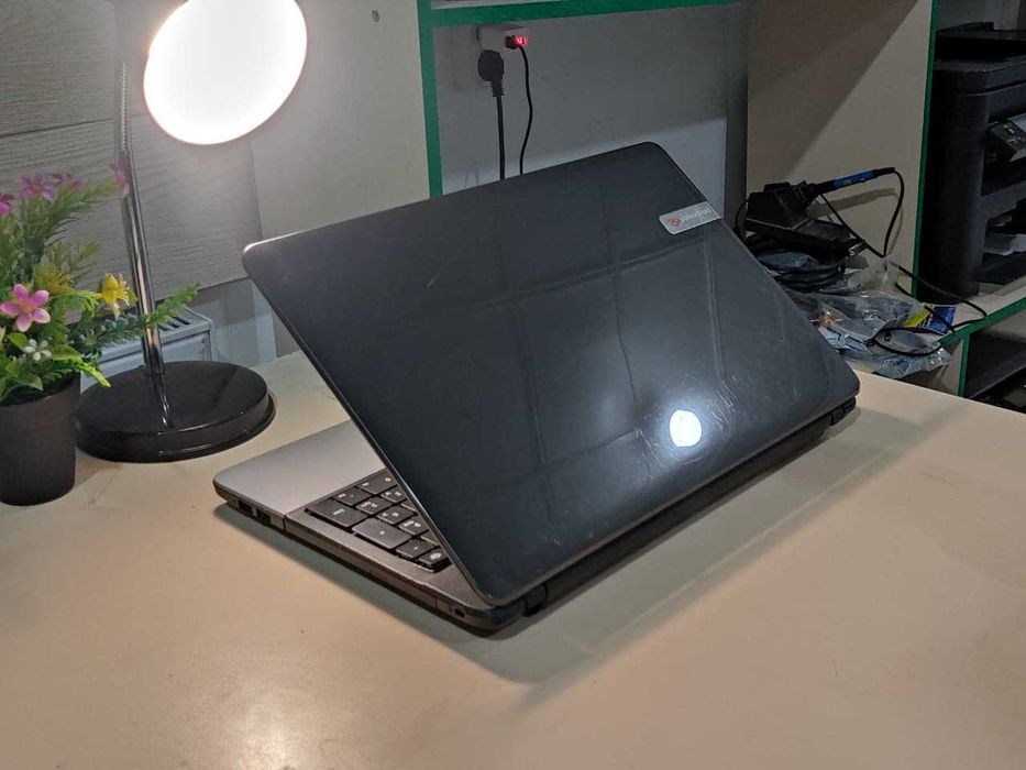 Ноутбук Packard Bell NoteBook