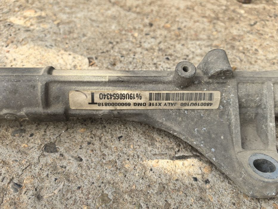 Кормилна рейка Nissan note/micra