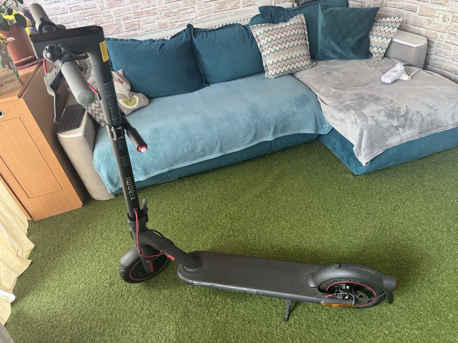 Trotineta electrica Xiaomi 4Pro