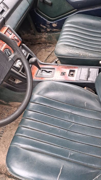 Мерцедес w124 2.5 автоматик на части