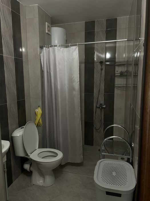Дава се под наем Тристаен апартамент в Варна, Младост 1 - 85 кв.м за 650 € - Снимка #7
