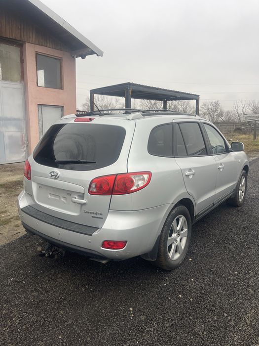 Dezmembrez hyundai santa fe 4x4 2.2 automat d4eb 2009