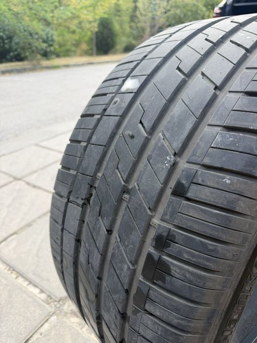 Лятна гума Hankook 305/40R20