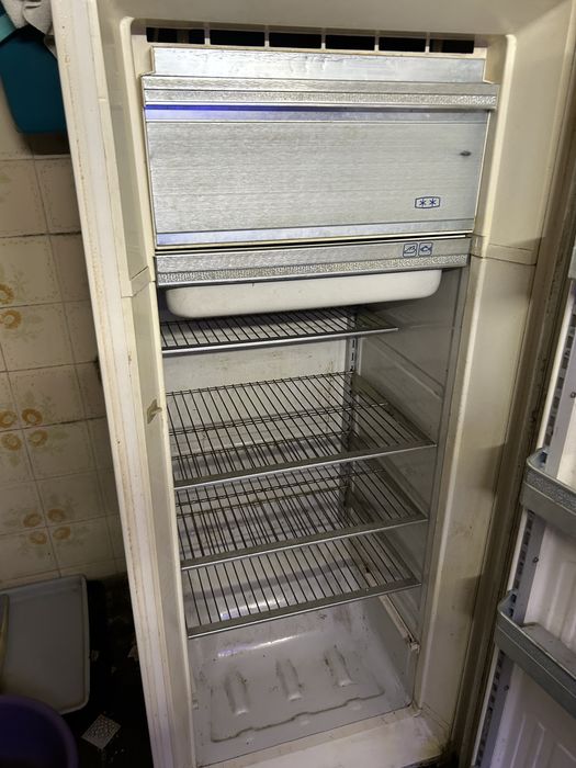 Хладилник Зил работещ