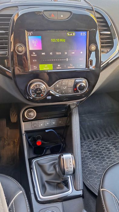 Срочно продается Renault Captur