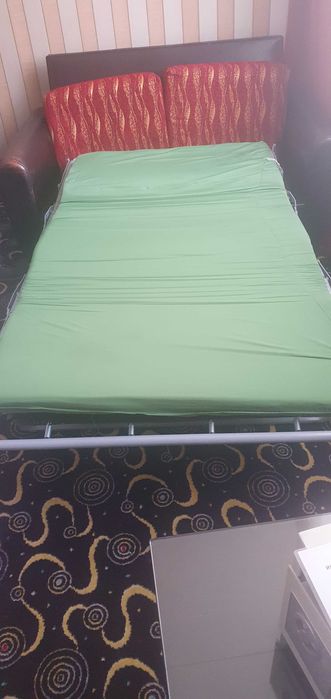 Двоен диван с разтегателен механизъм