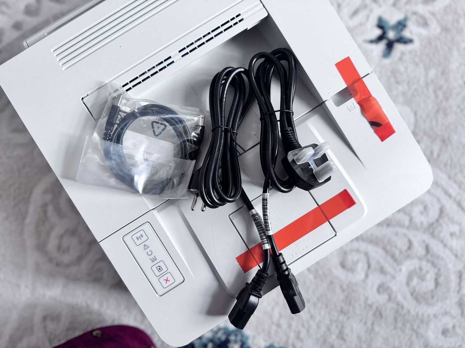 Принтер HP LaserJet Pro M203dw