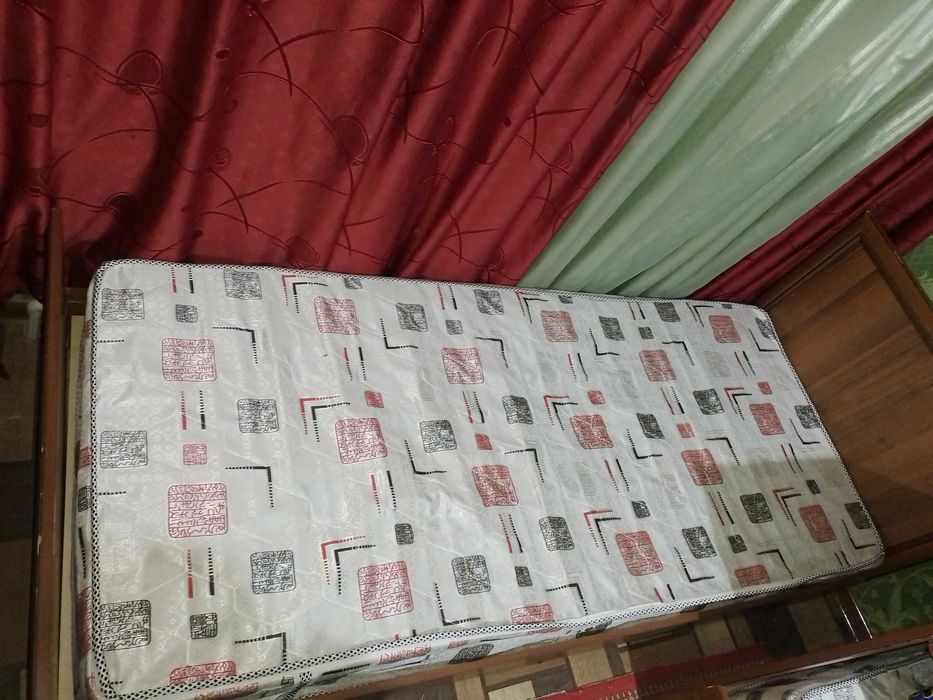1 kishilik krovat