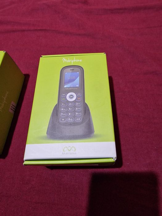 Telefon mobil MobiWire
