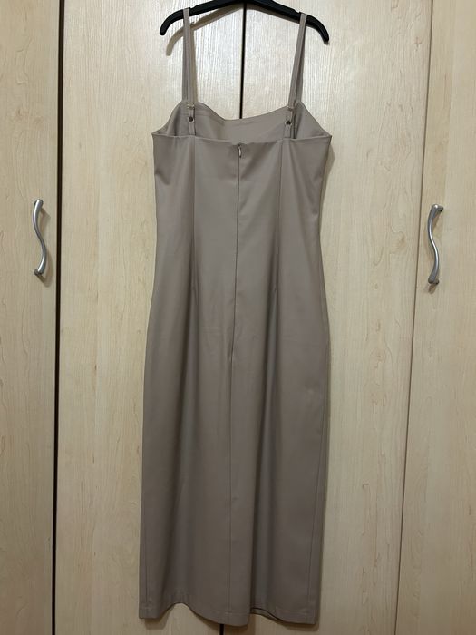 Платье из эко-кожи