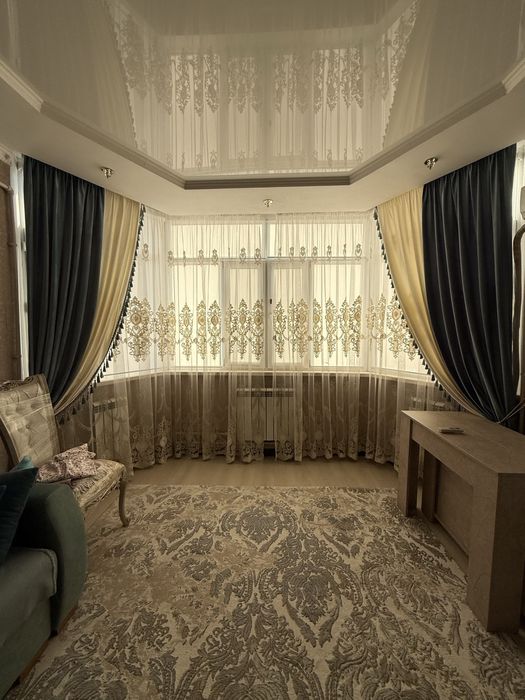 продам шторы и ковер