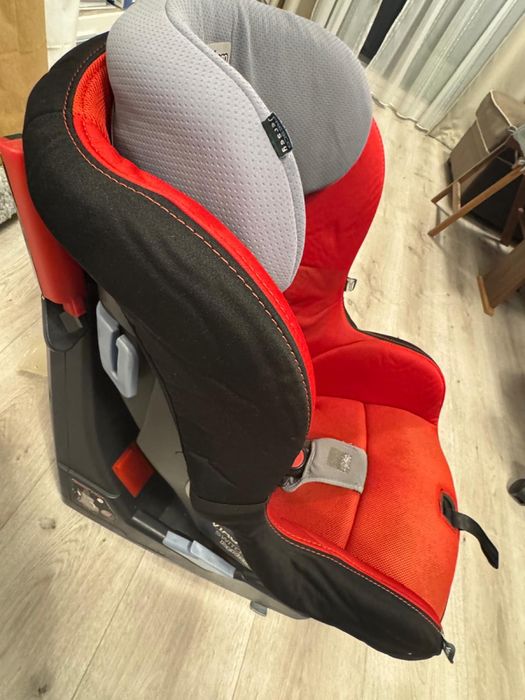 Scaun auto Pegperego 0+/1 (pana la 4 ani)