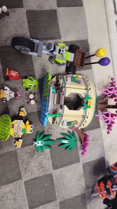 Продам наборы lego  frends и elves