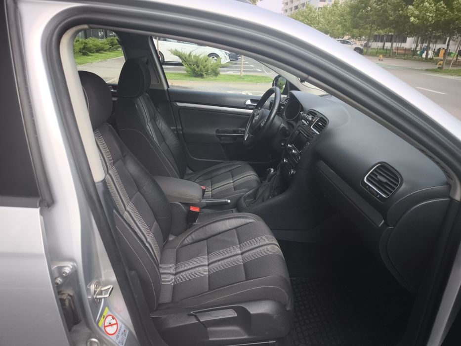 VW Golf 6 R20 Look / 1.6 TDI / Climatronic / Interior Mach / Navigație / An 2012
