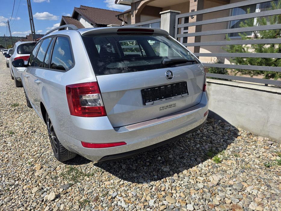 SKODA Octavia 2014 — imagine 4