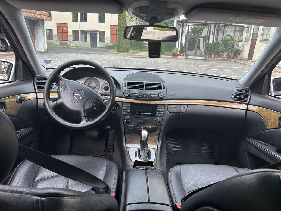 Mercedes benz e320 3.2CDI